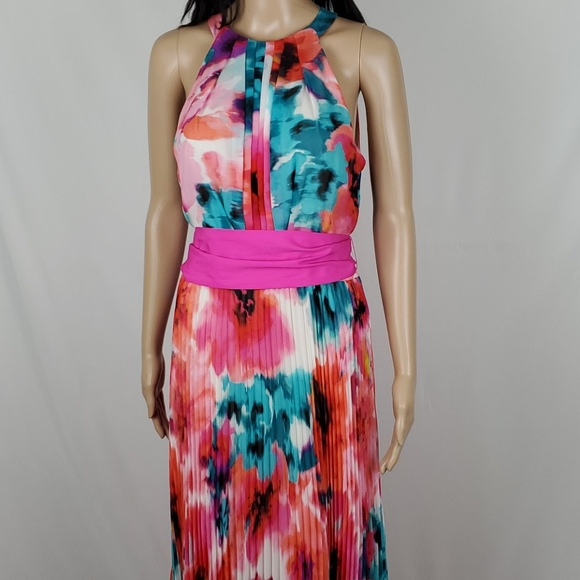 Eliza J floral pleated dress size 8 - Picture 6 of 8